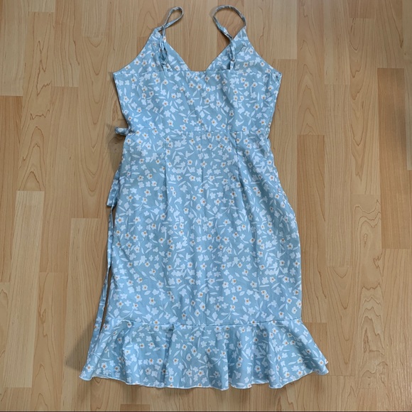 Blue Floral Faux Wrap Dress - Picture 5 of 10